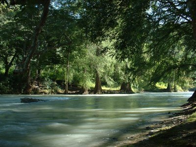 river photo